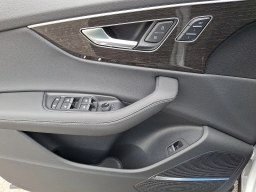 Audi Q8 Premium Plus quattro 2026