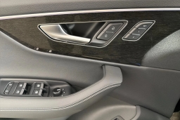 Audi Q7 Premium Plus 45 quattro 2026