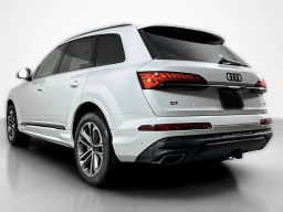 Audi Q7 Premium Plus 45 quattro 2026