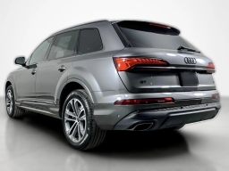 Audi Q7 Premium Plus 45 quattro 2026