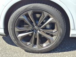 Audi Q7 Premium Plus 55 quattro 2026