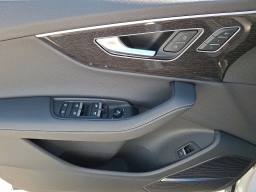 Audi Q7 Premium Plus 55 quattro 2026