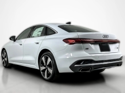 Audi A5 Premium Plus 2.0 TFSI quattro 2025