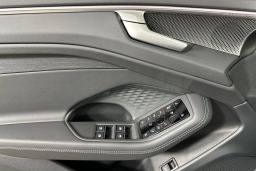 Audi A6 Sedan Premium Plus quattro 2026