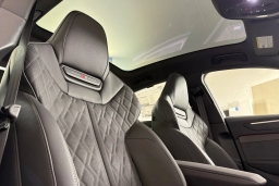 Audi A6 Sedan Prestige quattro 2026