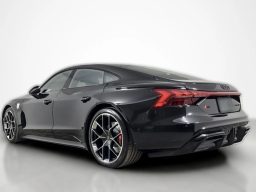 Audi RS e-tron GT performance quattro 2026