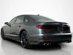 Audi S8 4.0T (Tiptronic) 4.0 TFSI 2025