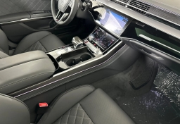 Audi S8 4.0T (Tiptronic) 4.0 TFSI 2025