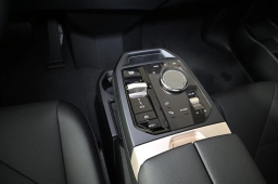 BMW iX xDrive45 Sports Activity Vehicle 2026