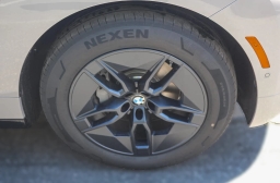 BMW iX xDrive45 Sports Activity Vehicle 2026