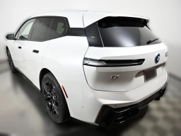 BMW iX xDrive45 Sports Activity Vehicle 2026