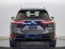 BMW iX xDrive45 Sports Activity Vehicle 2026