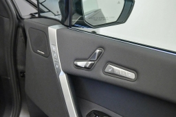 BMW iX xDrive45 Sports Activity Vehicle 2026