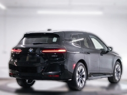 BMW iX xDrive45 Sports Activity Vehicle 2026