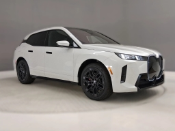 BMW iX xDrive45 Sports Activity Vehicle 2026