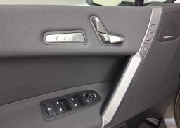 BMW iX xDrive45 Sports Activity Vehicle 2026