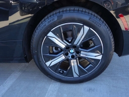 BMW iX xDrive45 Sports Activity Vehicle 2026