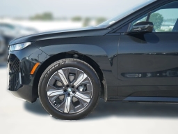 BMW iX xDrive45 Sports Activity Vehicle 2026