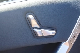 BMW iX xDrive45 Sports Activity Vehicle 2026