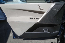 BMW iX xDrive45 Sports Activity Vehicle 2026