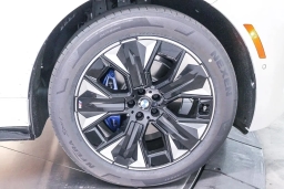 BMW iX xDrive45 Sports Activity Vehicle 2026
