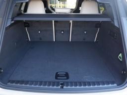 BMW iX xDrive45 Sports Activity Vehicle 2026