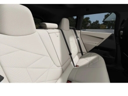 BMW iX xDrive60 Sports Activity Vehicle 2026