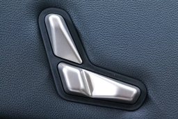 BMW iX xDrive60 Sports Activity Vehicle 2026