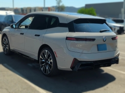 BMW iX xDrive60 Sports Activity Vehicle 2026