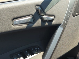 BMW iX xDrive60 Sports Activity Vehicle 2026