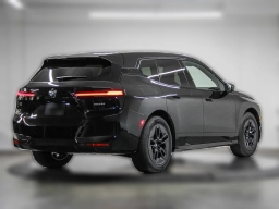 BMW iX xDrive60 Sports Activity Vehicle 2026