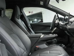 BMW iX xDrive60 Sports Activity Vehicle 2026