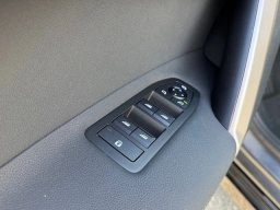 BMW iX xDrive60 Sports Activity Vehicle 2026