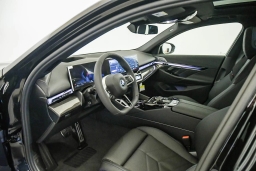 BMW 5 Series 550e xDrive Sedan 2026