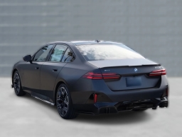 BMW 5 Series 550e xDrive Sedan 2026