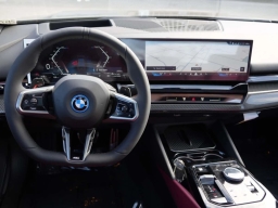 BMW 5 Series 550e xDrive Sedan 2026