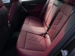 BMW 5 Series 550e xDrive Sedan 2026