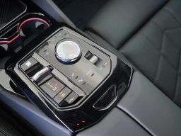 BMW 5 Series 550e xDrive Sedan 2026