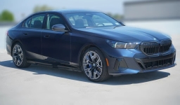BMW 5 Series 550e xDrive Sedan 2026