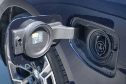 BMW 5 Series 550e xDrive Sedan 2026