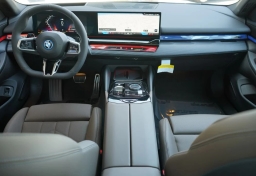 BMW 5 Series 550e xDrive Sedan 2026