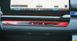 BMW 5 Series 550e xDrive Sedan 2026