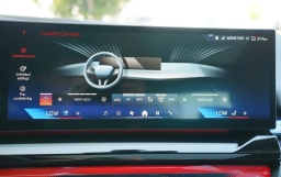 BMW 5 Series 550e xDrive Sedan 2026