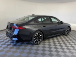 BMW 5 Series 550e xDrive Sedan 2026