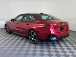 BMW 5 Series 550e xDrive Sedan 2026