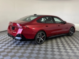 BMW 5 Series 550e xDrive Sedan 2026