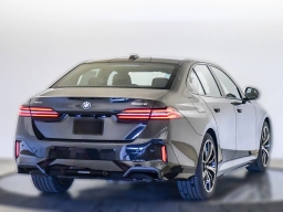 BMW 5 Series 550e xDrive Sedan 2026