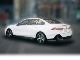 BMW 5 Series 550e xDrive Sedan 2026