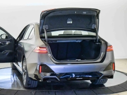 BMW 5 Series 550e xDrive Sedan 2026