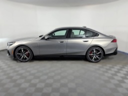 BMW 5 Series 550e xDrive Sedan 2026